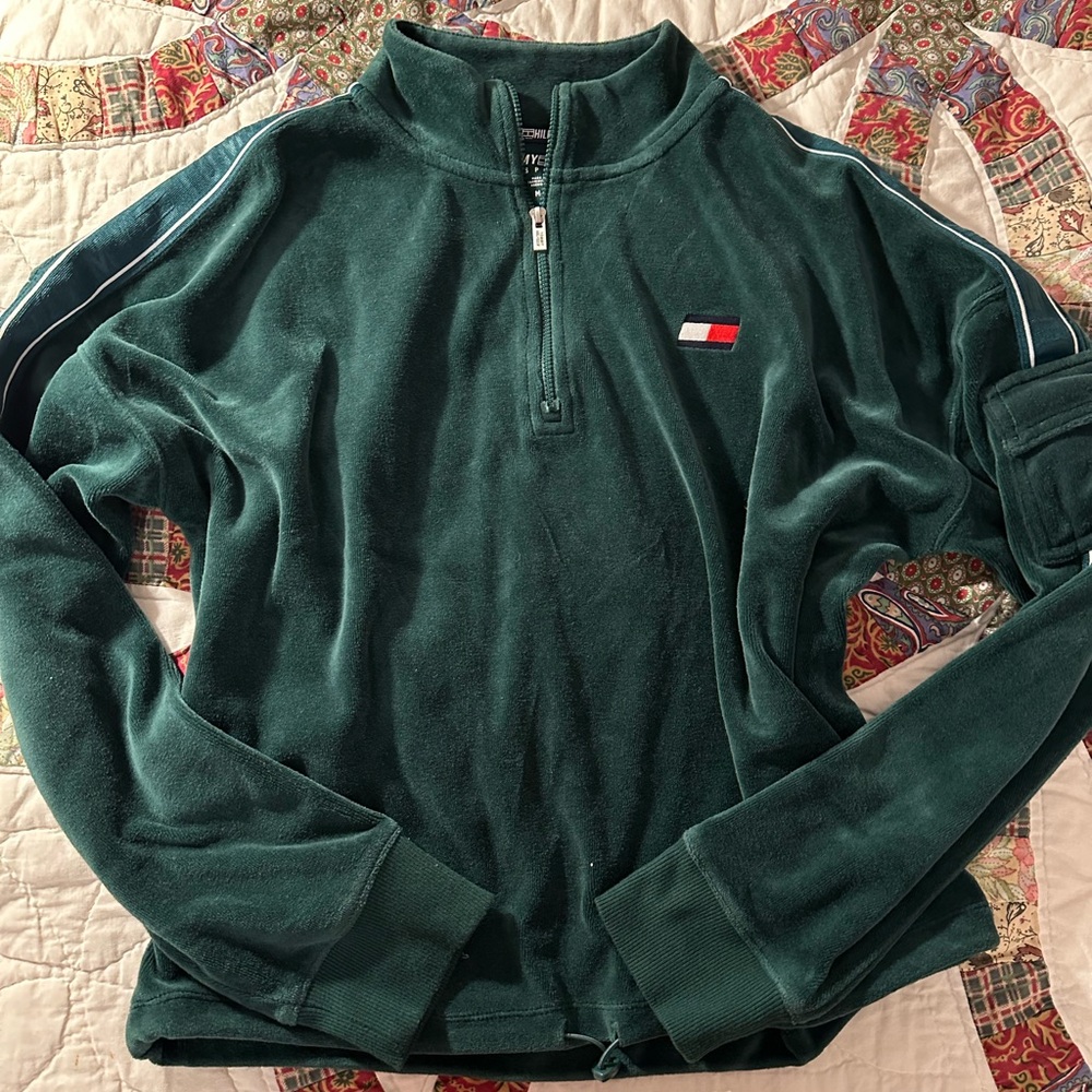 Tommy Hilfiger Forest Green Velour Sweater 🤍